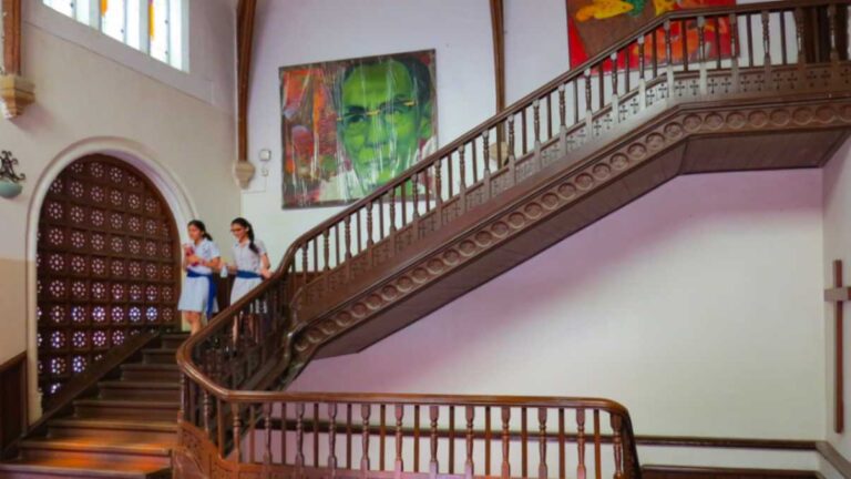 Cathedral and John Connon School, Mumbai